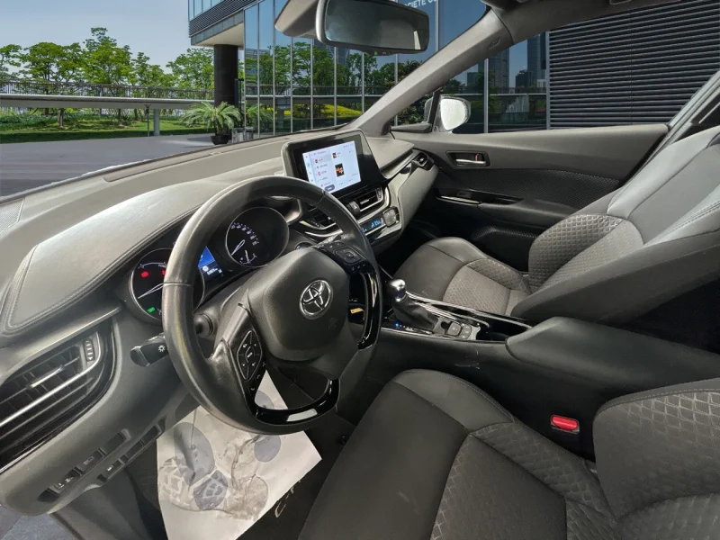 Imagen de TOYOTA C-HR