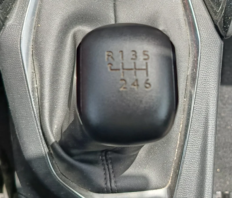 Imagen de Peugeot 208