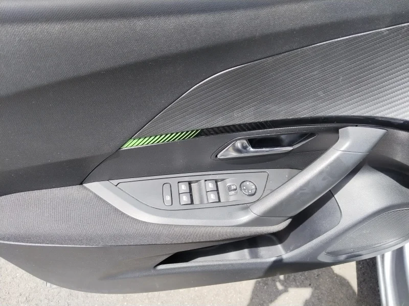 Imagen de Peugeot 2008