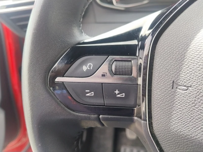 Imagen de Peugeot 2008