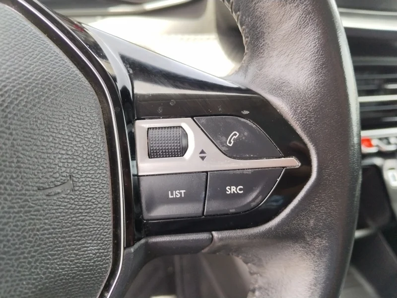 Imagen de Peugeot 208