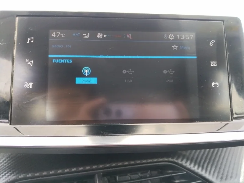 Imagen de Peugeot 208