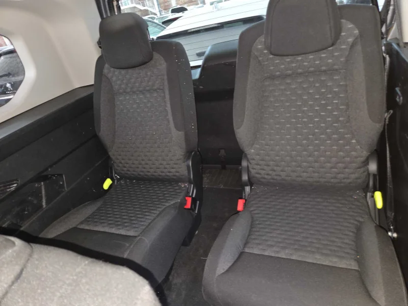 Imagen de Peugeot Rifter