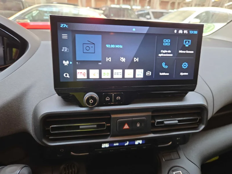 Imagen de Peugeot Rifter