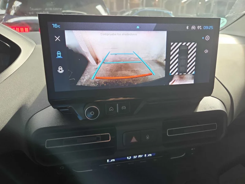 Imagen de Peugeot Rifter