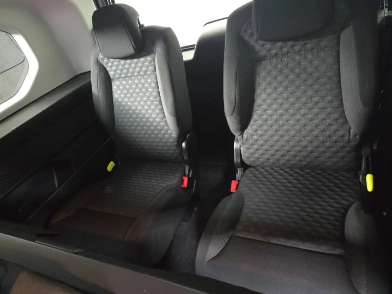 Imagen de Peugeot Rifter