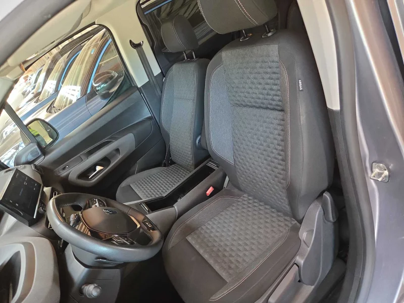 Imagen de Peugeot Rifter