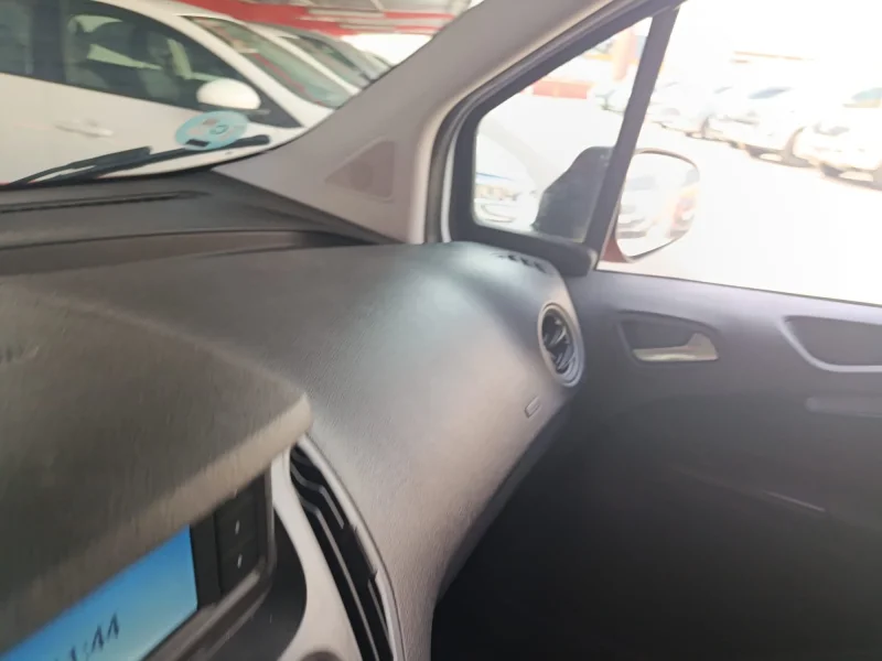 Imagen de Ford Transit Courier