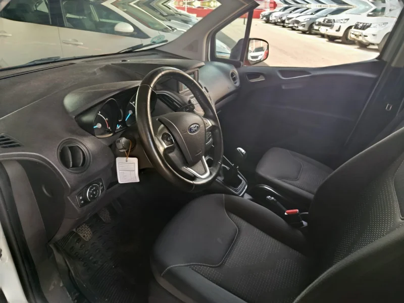 Imagen de Ford Transit Courier