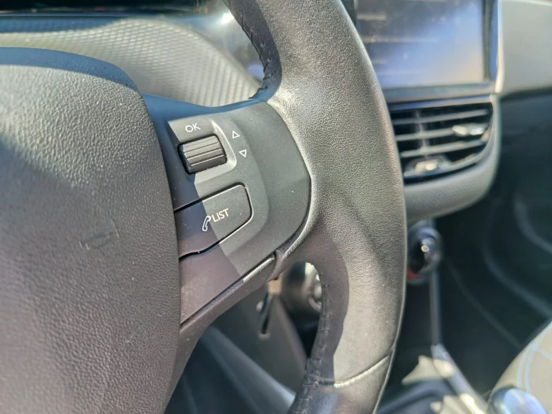 Imagen de Peugeot 2008