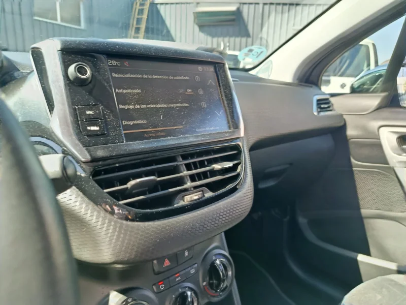 Imagen de Peugeot 2008