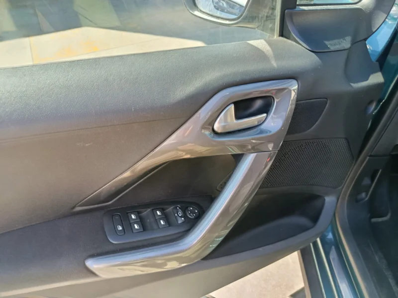 Imagen de Peugeot 2008