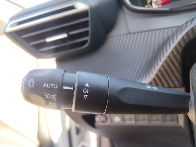 Imagen de Peugeot 208