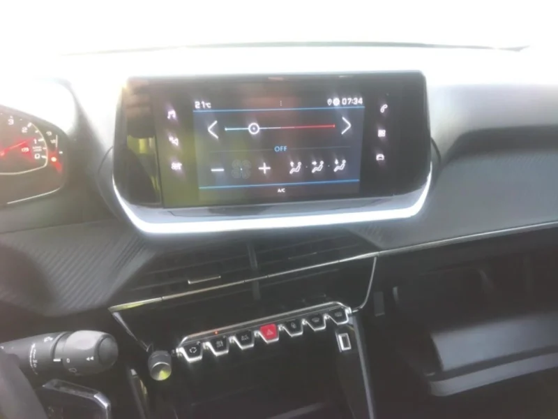 Imagen de Peugeot 208