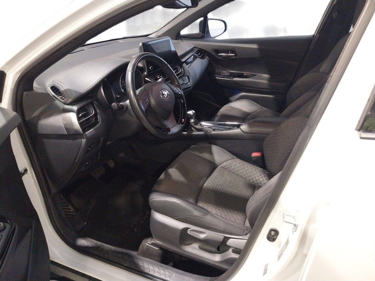 Imagen de TOYOTA C-HR