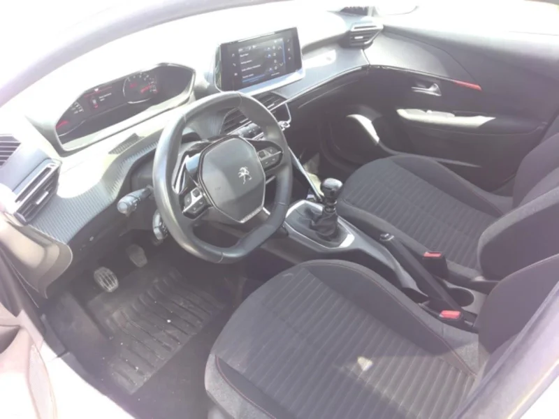 Imagen de Peugeot 208