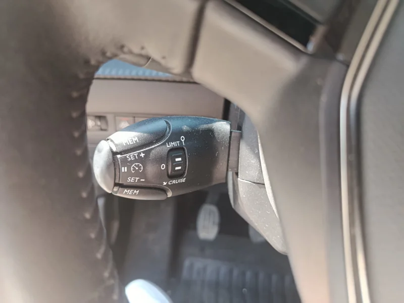Imagen de Peugeot 208