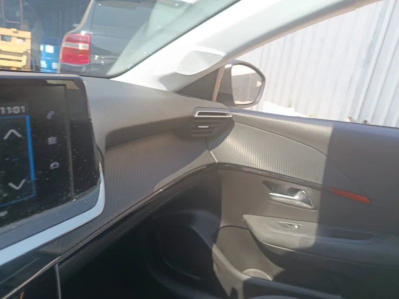 Imagen de Peugeot 208