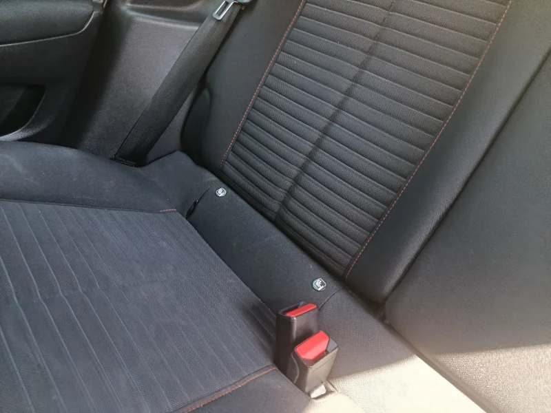 Imagen de Peugeot 208