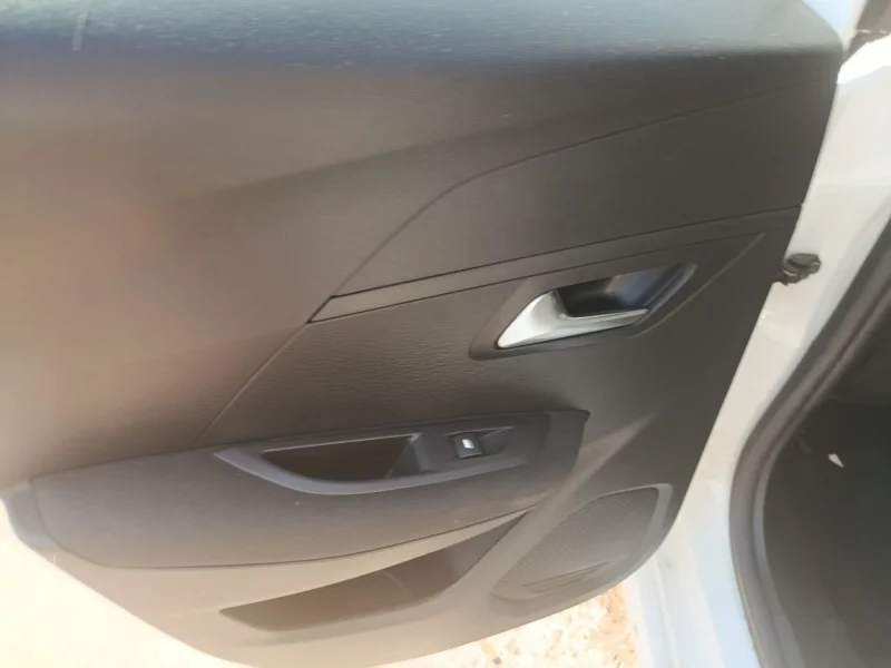 Imagen de Peugeot 208