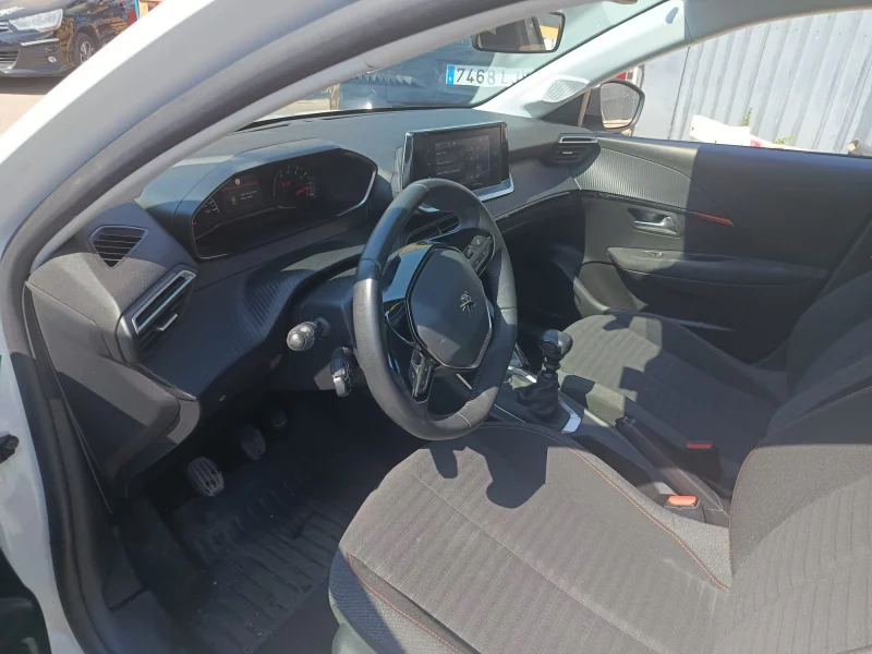 Imagen de Peugeot 208