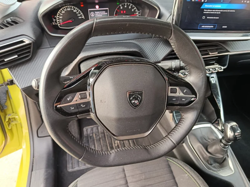 Imagen de Peugeot 208