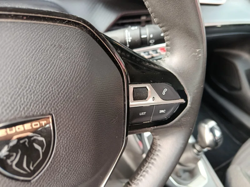 Imagen de Peugeot 208