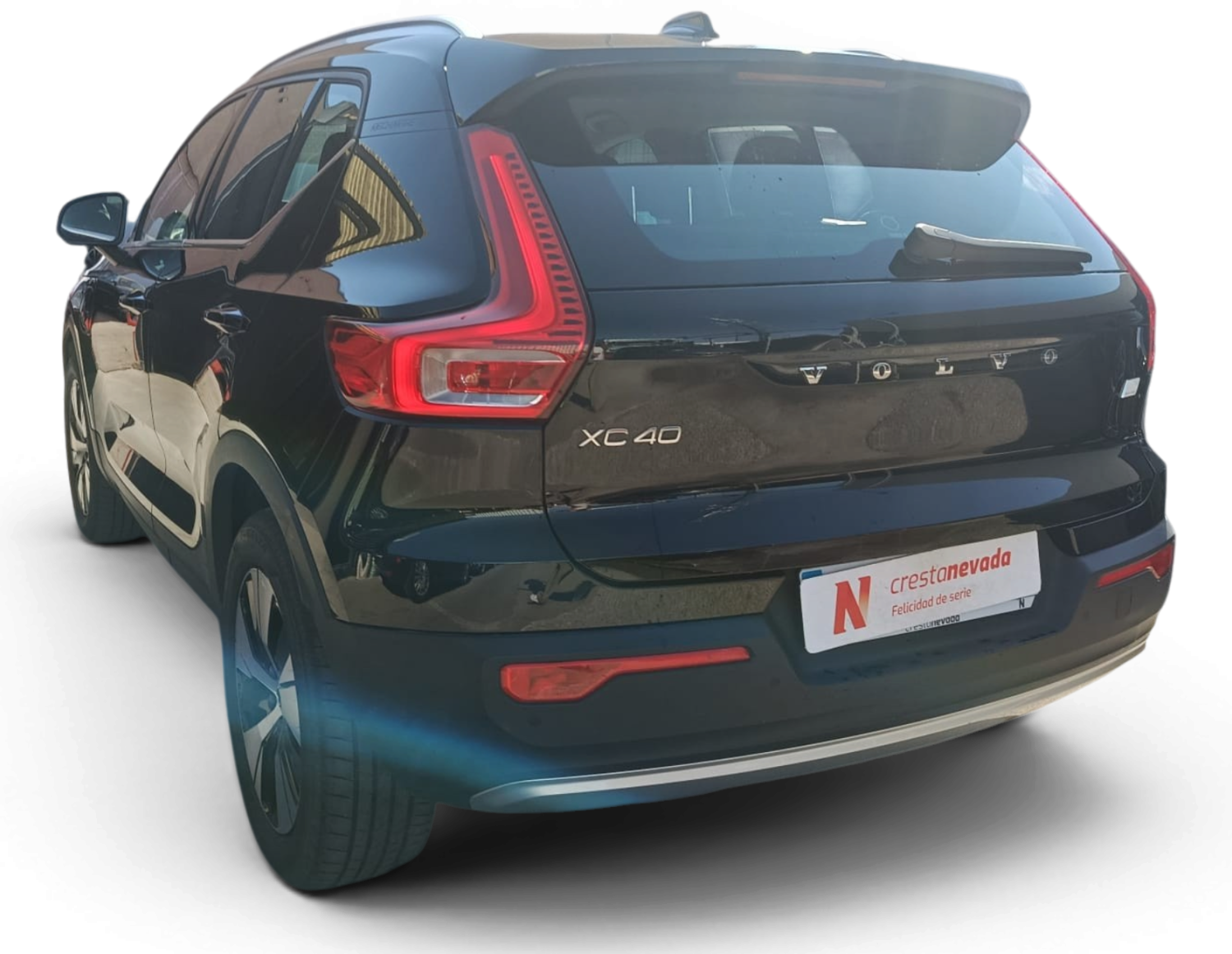 Imagen 8 de Volvo XC40 Híbrido 211 CV por 22.490 €