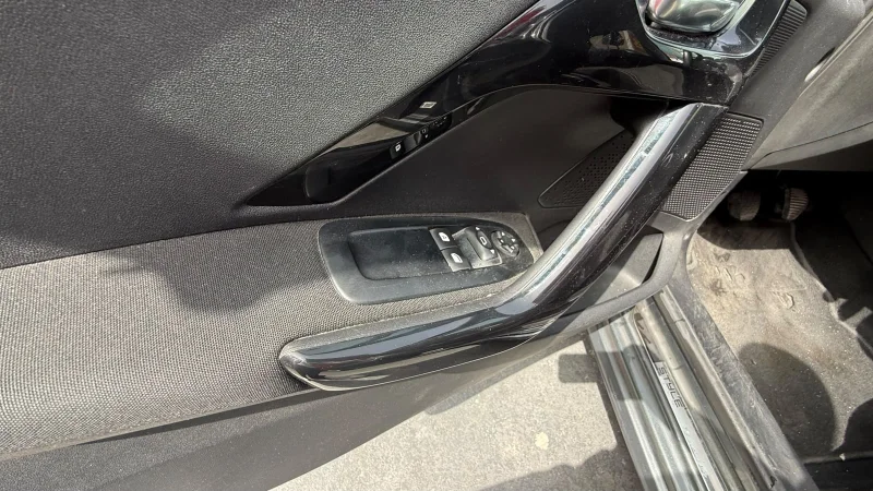 Imagen de Peugeot 208