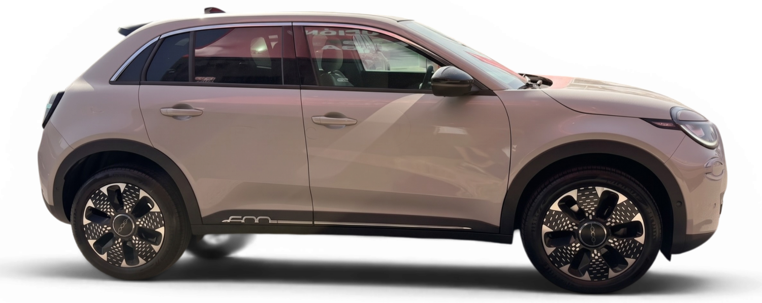 Imagen 4 de Fiat 600 Híbrido 100 CV por 21.990 €