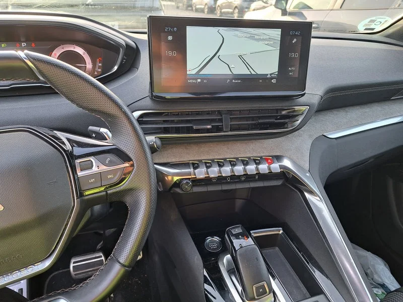 Imagen de Peugeot 3008