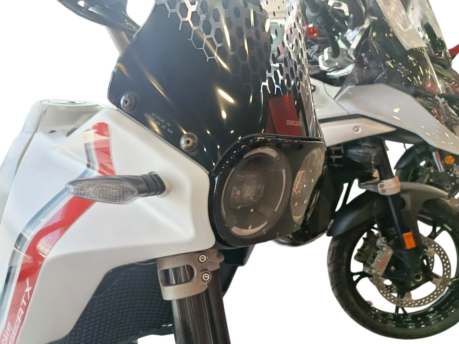 Imagen de DUCATI  DESERT X