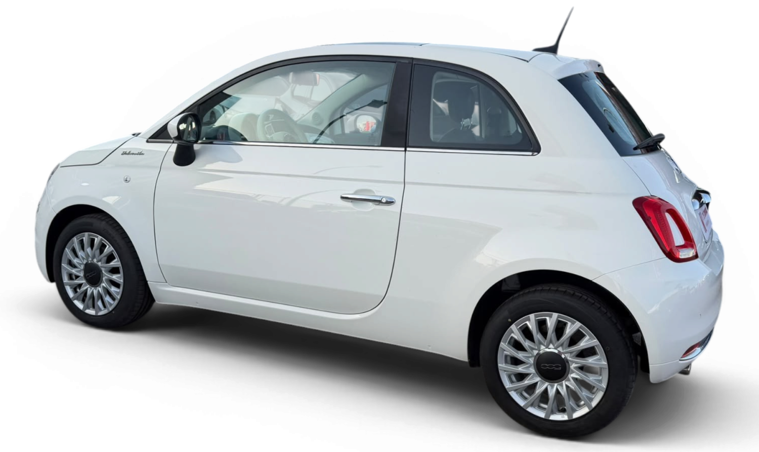 Imagen 8 de Fiat 500 Híbrido 71 CV por 10.490 €