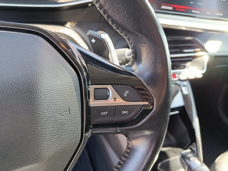 Imagen de Peugeot 208