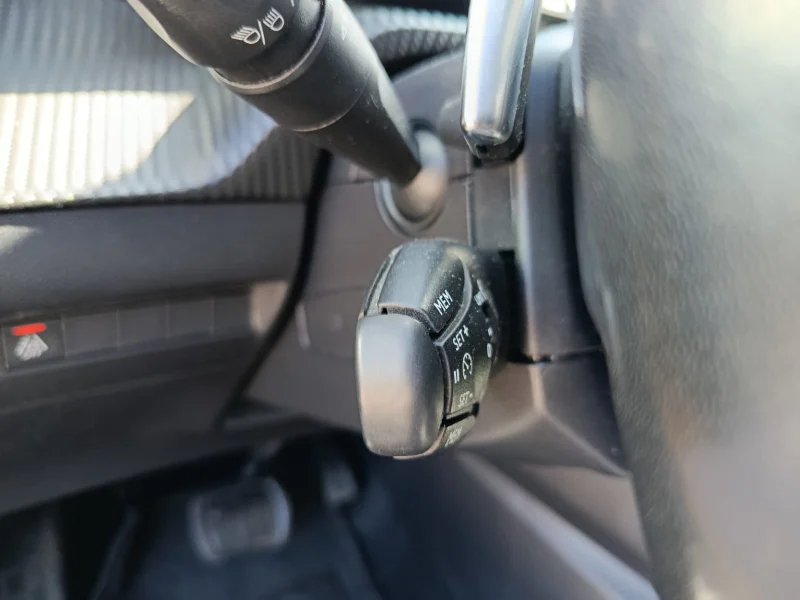 Imagen de Peugeot 208