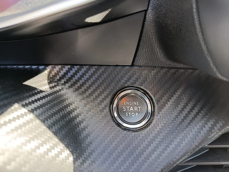 Imagen de Peugeot 208