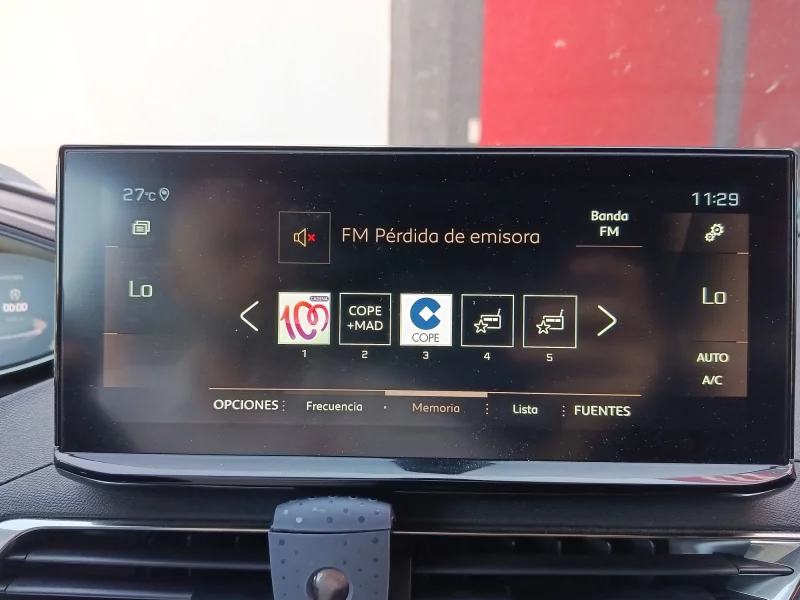 Imagen de Peugeot 5008