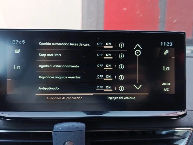 Imagen de Peugeot 5008