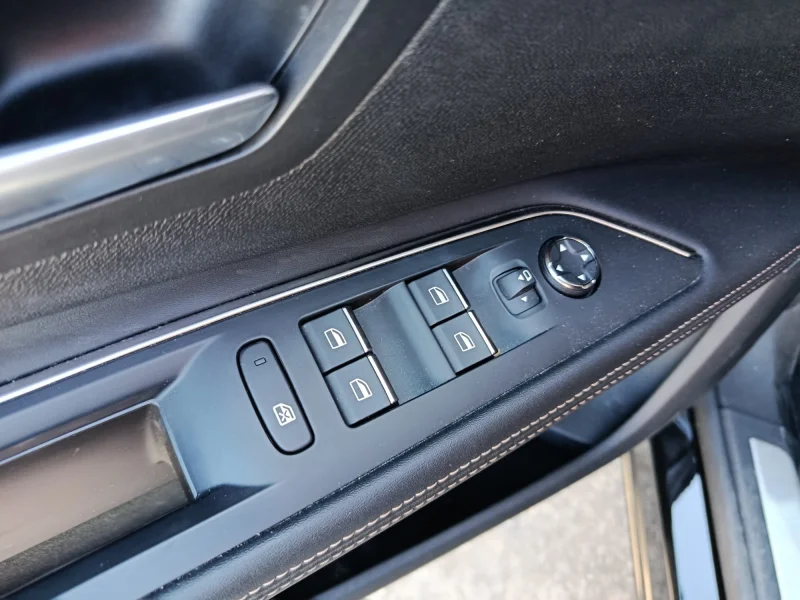 Imagen de Peugeot 5008