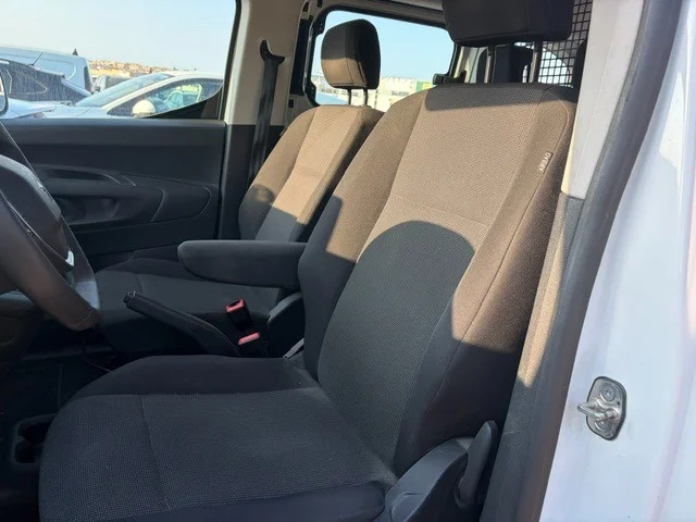 Imagen de Peugeot Rifter