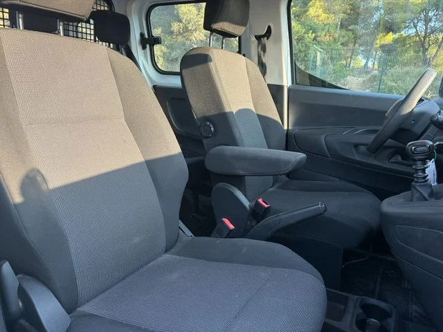 Imagen de Peugeot Rifter