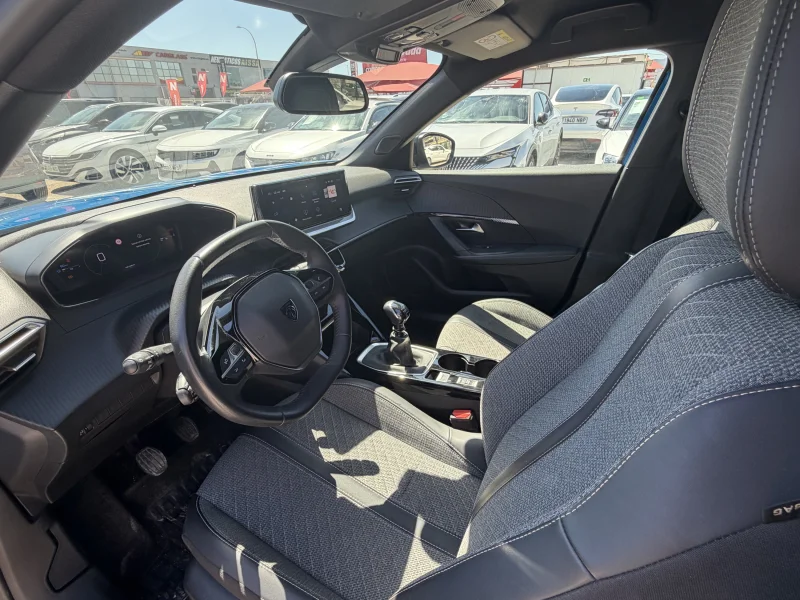 Imagen de Peugeot 2008