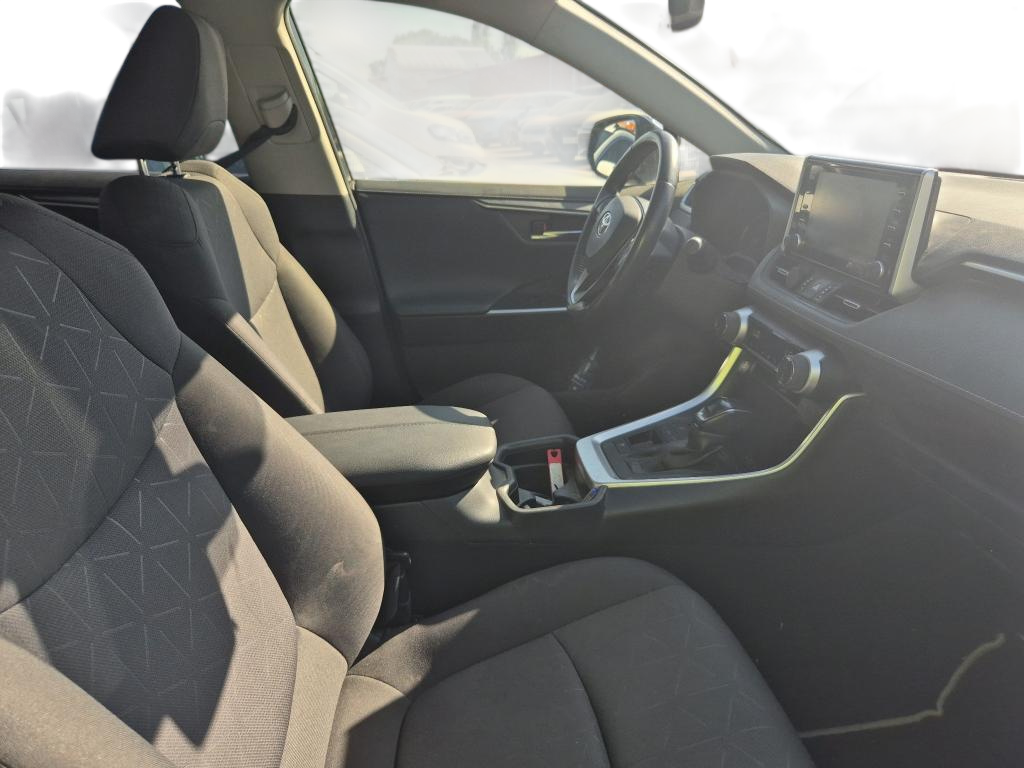 Imagen 4 de TOYOTA Rav4 Híbrido 220 CV por 28.990 €