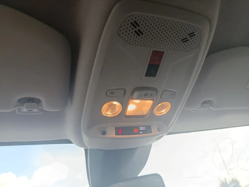 Imagen de Peugeot 208