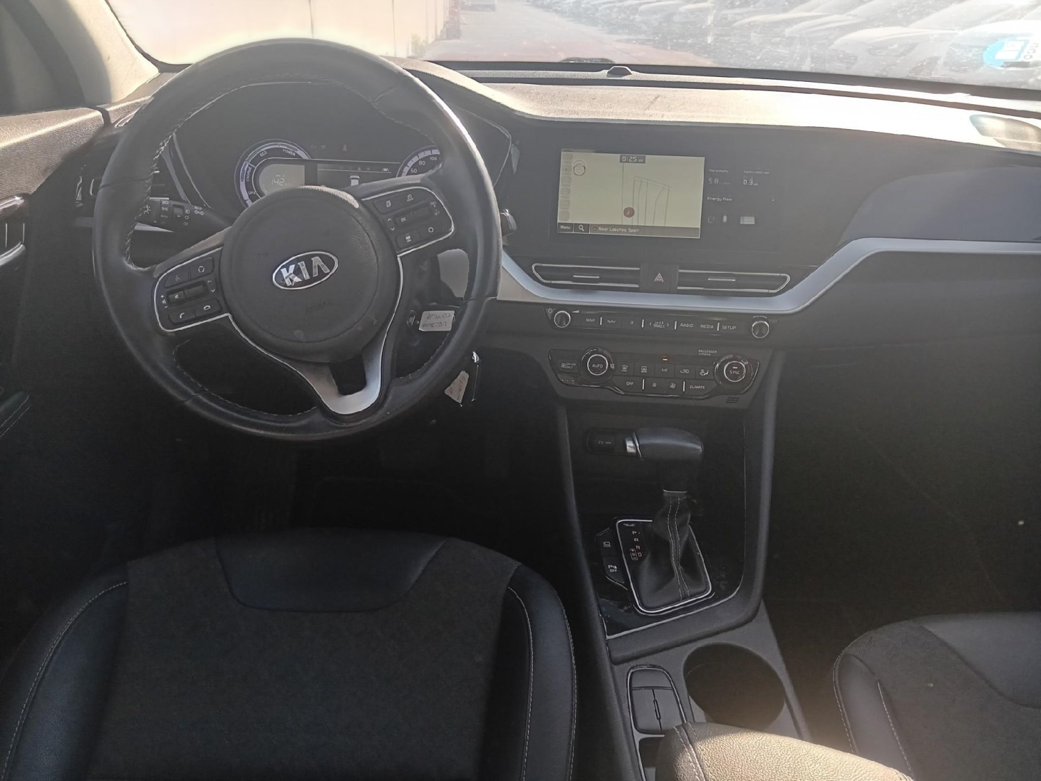 Imagen 4 de Kia Niro Híbrido 140 CV por 16.990 €