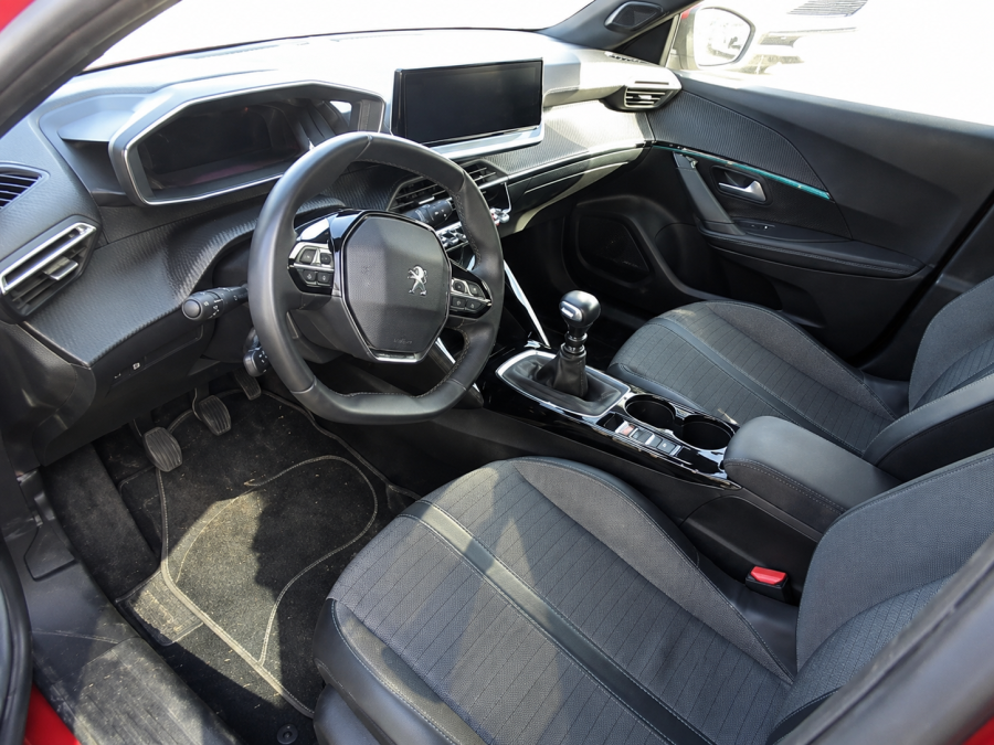Imagen 5 de Peugeot 2008 Gasolina 131 CV por 15.990 €