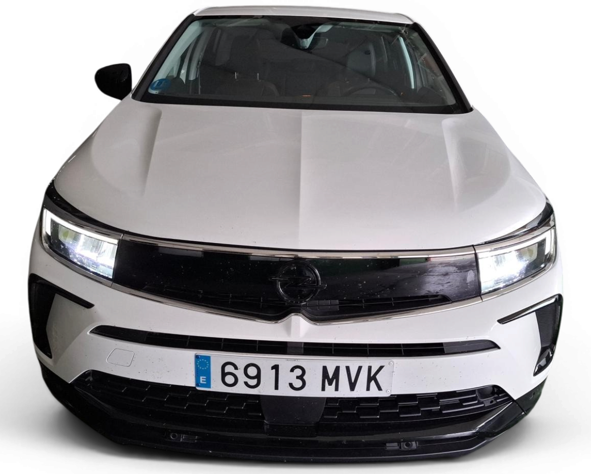 Imagen 3 de Opel Grandland Híbrido 224 CV por 21.990 €