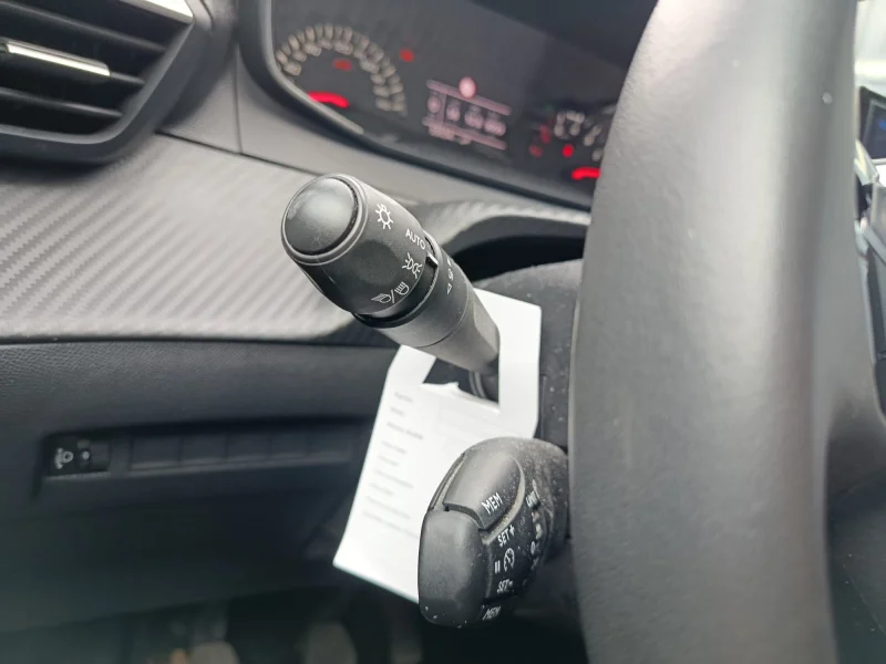 Imagen de Peugeot 208