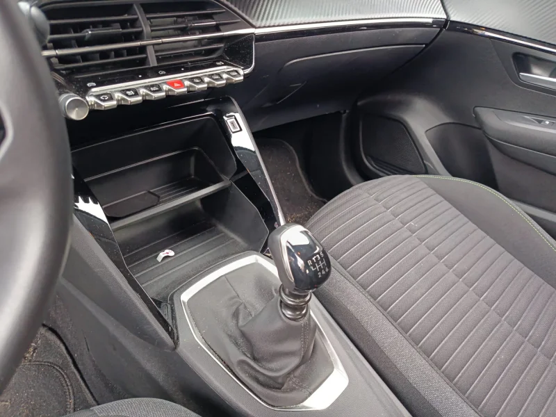 Imagen de Peugeot 208