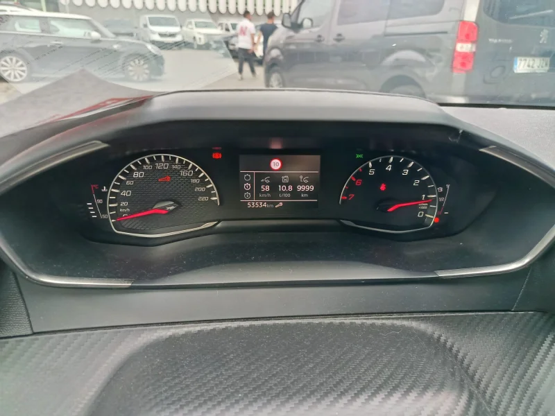 Imagen de Peugeot 208